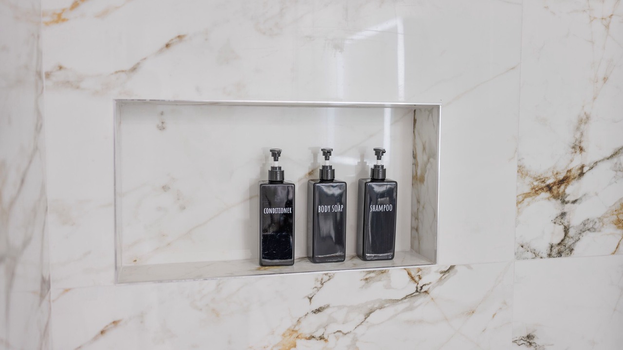 Photo of Bathroom in Tropic Palms