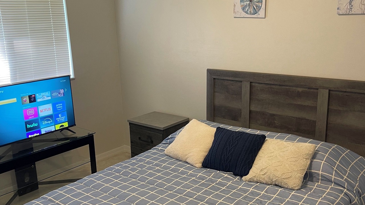 Photo of Bedroom in Lehigh Acres