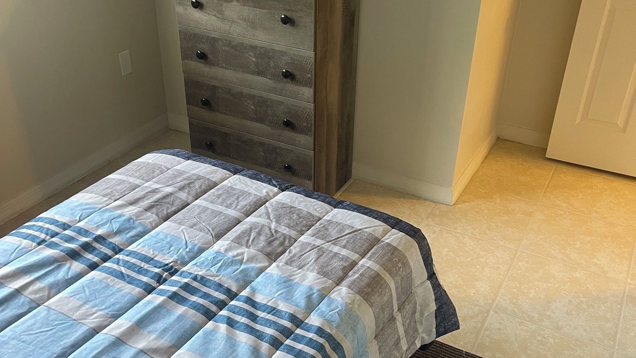 Photo of Bedroom in Lehigh Acres