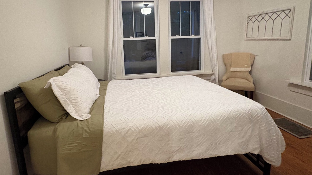 Photo of Bedroom in Greenville