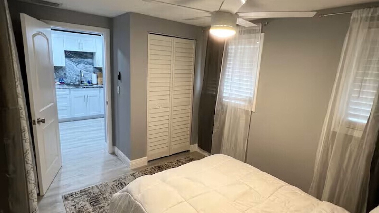 Photo of Bedroom in Old Grove