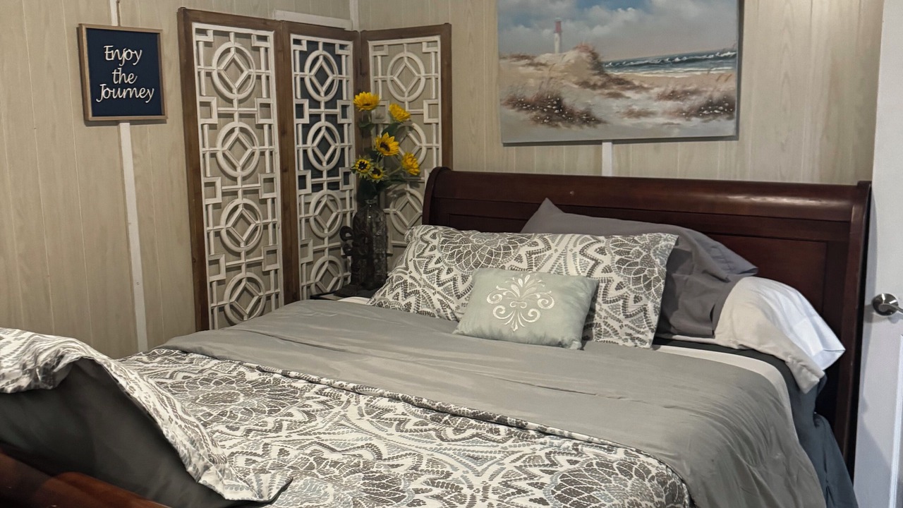 Photo of Bedroom in Red Bank