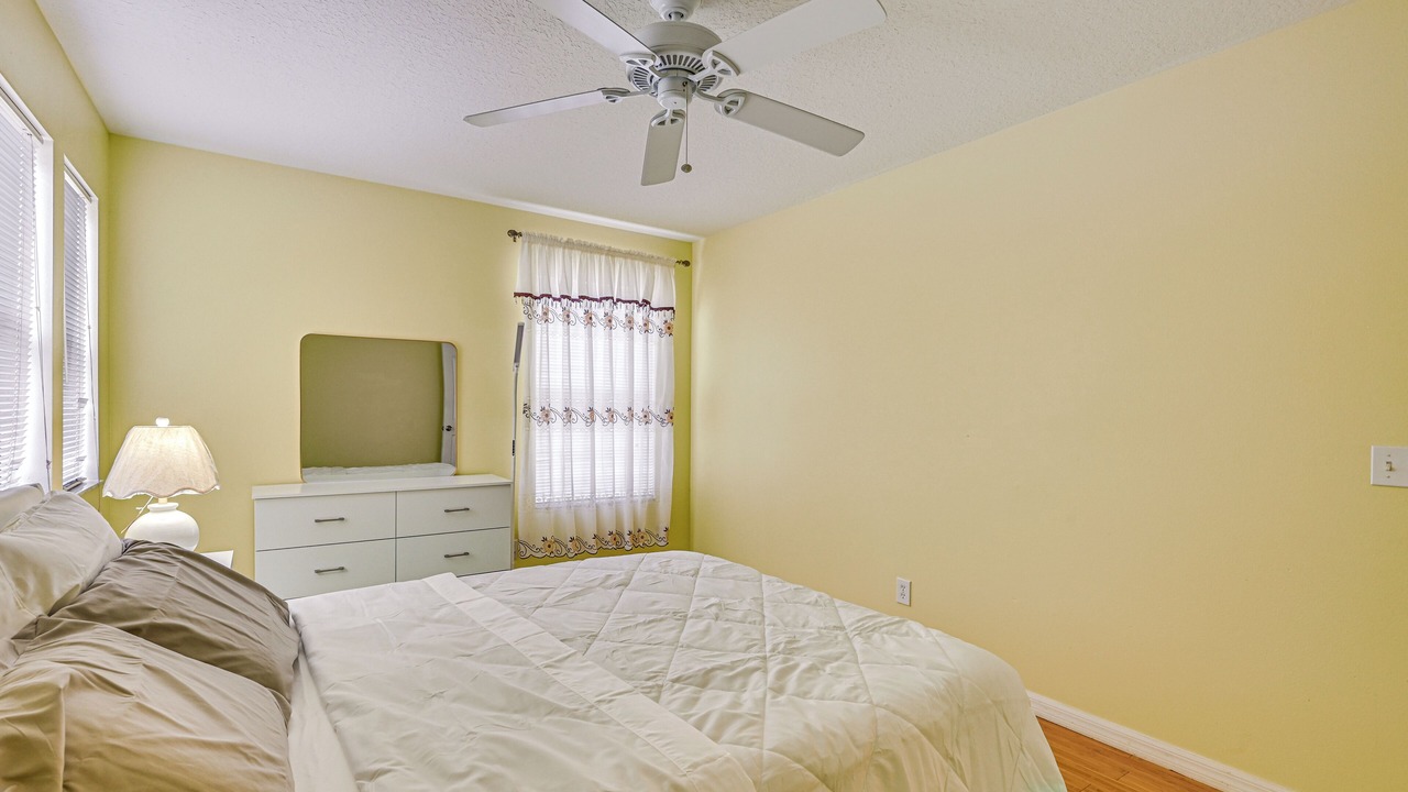 Photo of Bedroom in Riverview