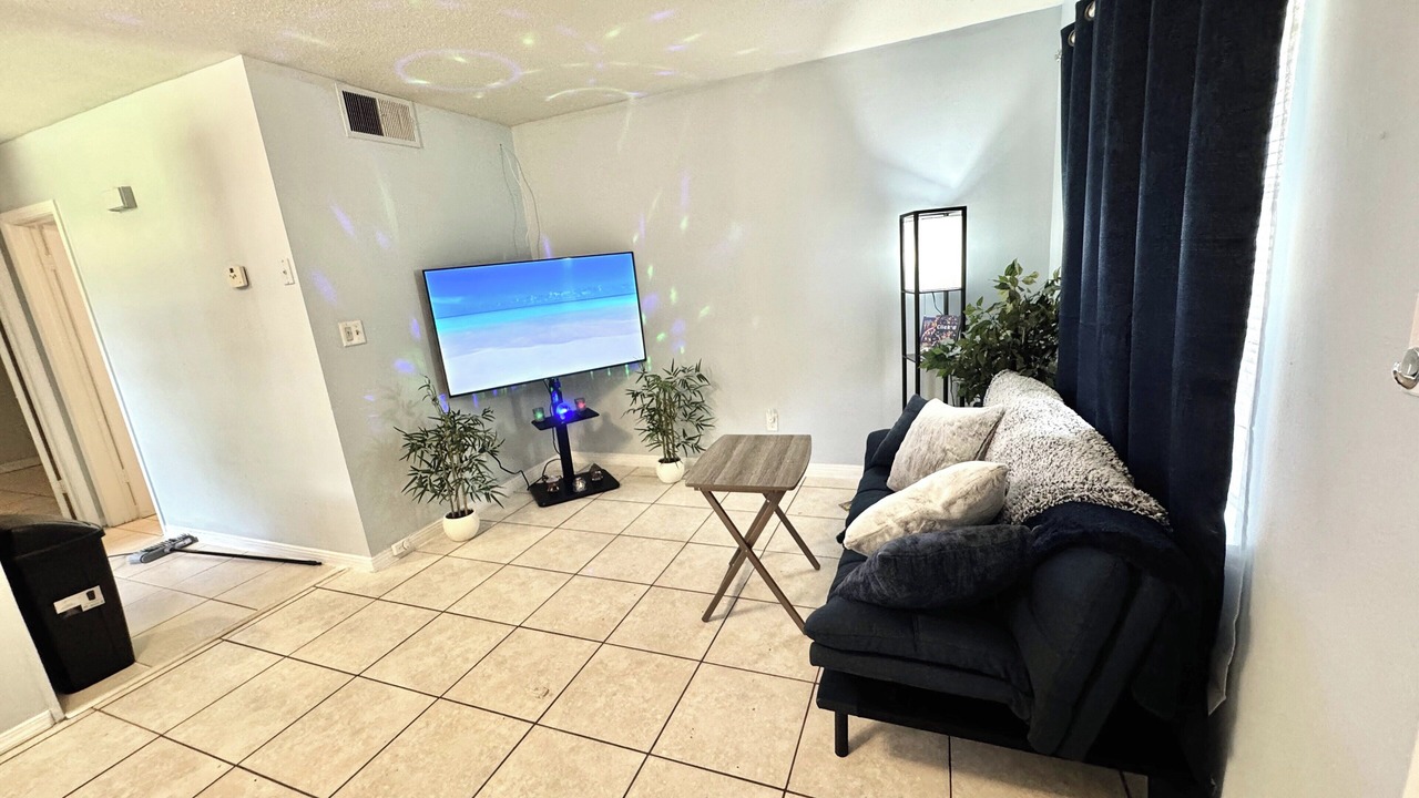 Photo of Livingroom in Florida Panhandle