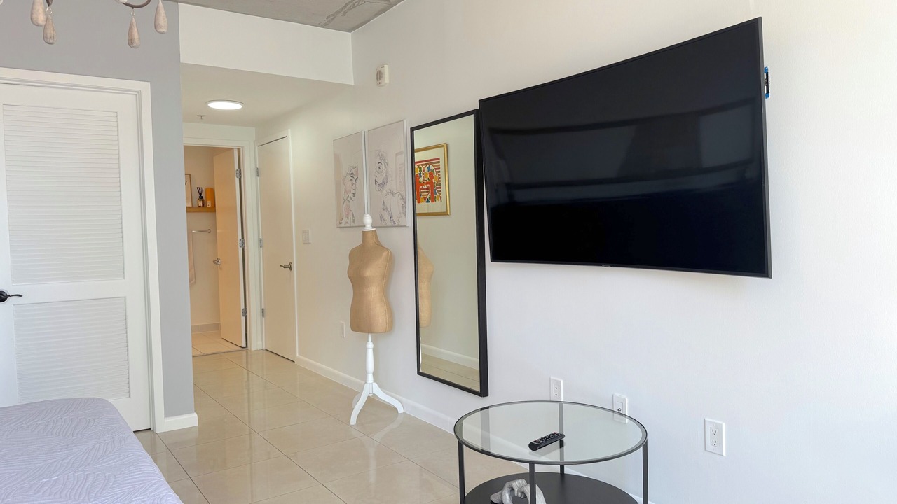 Photo of Bedroom in Midtown