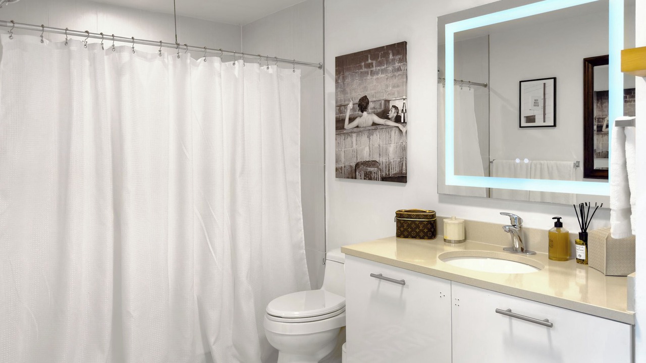 Photo of Bathroom in Midtown