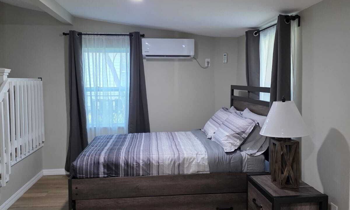 Photo of Bedroom in Zephyrhills
