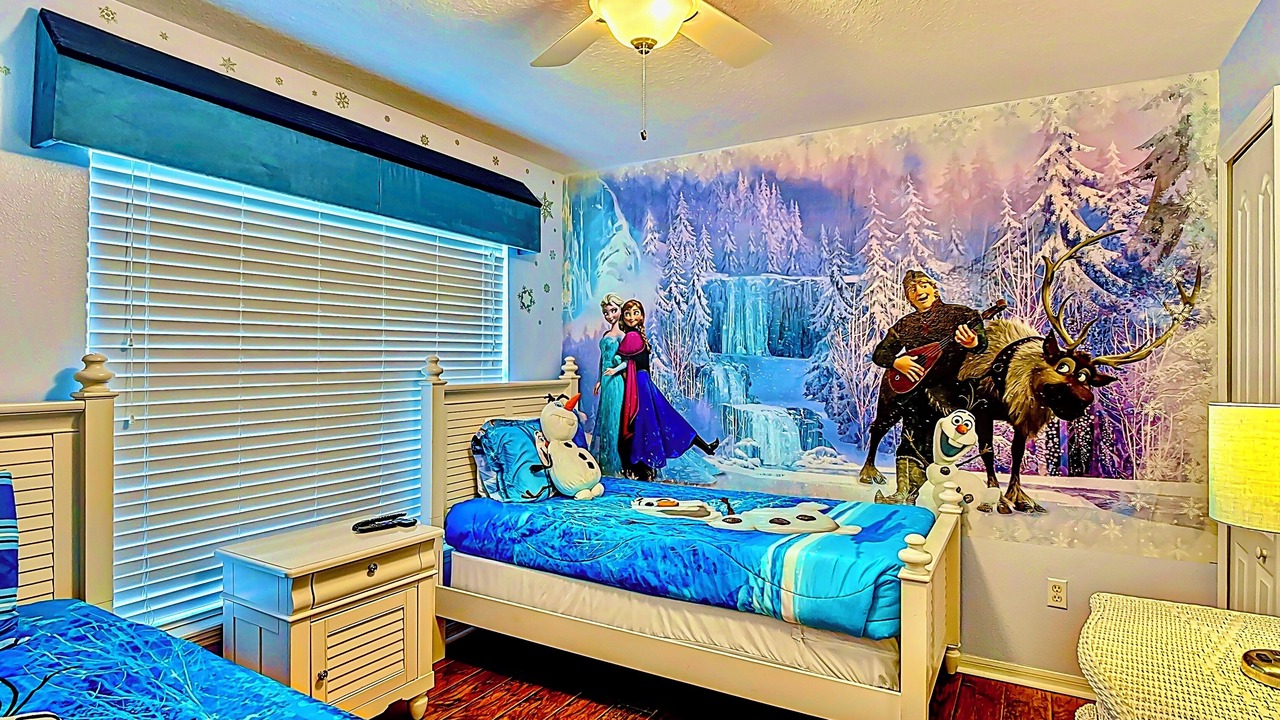 Photo of Bedroom in Sandy Ridge