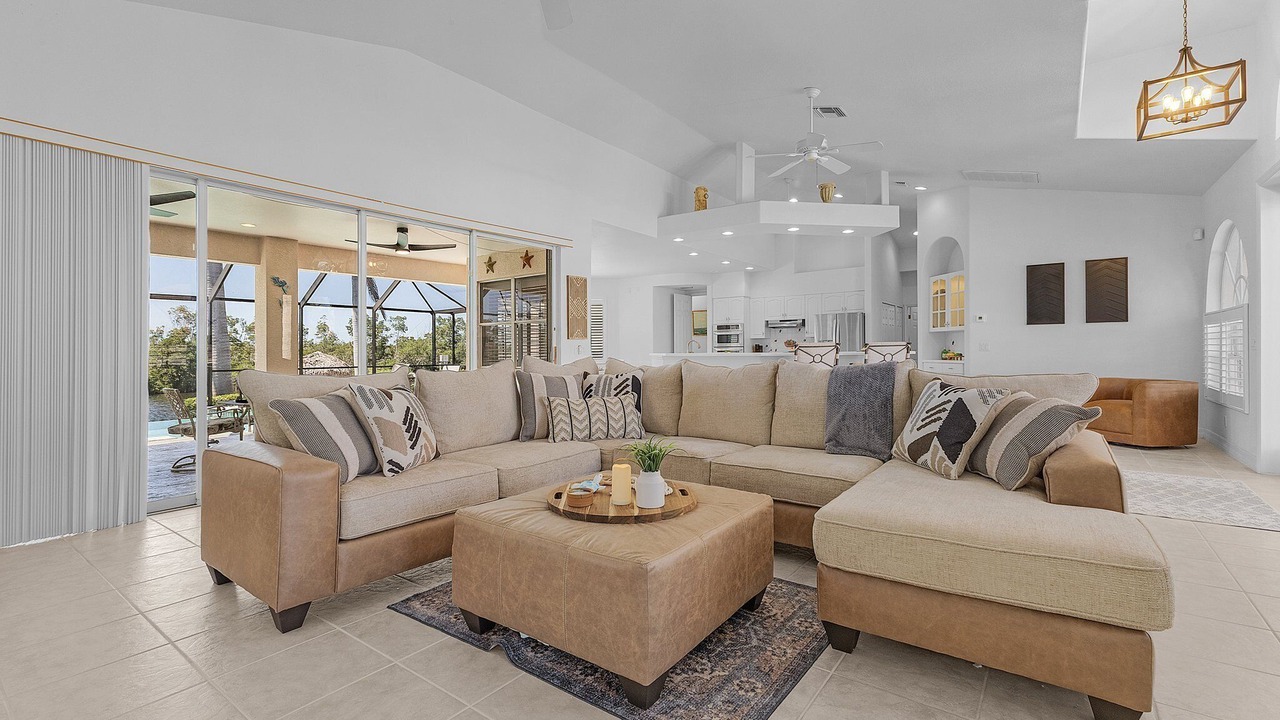 Photo of Livingroom in Peninsula Point