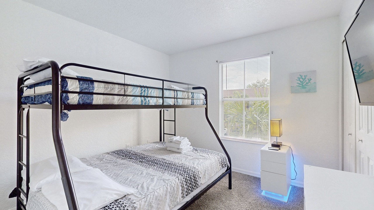 Photo of Bedroom in Regal Palms