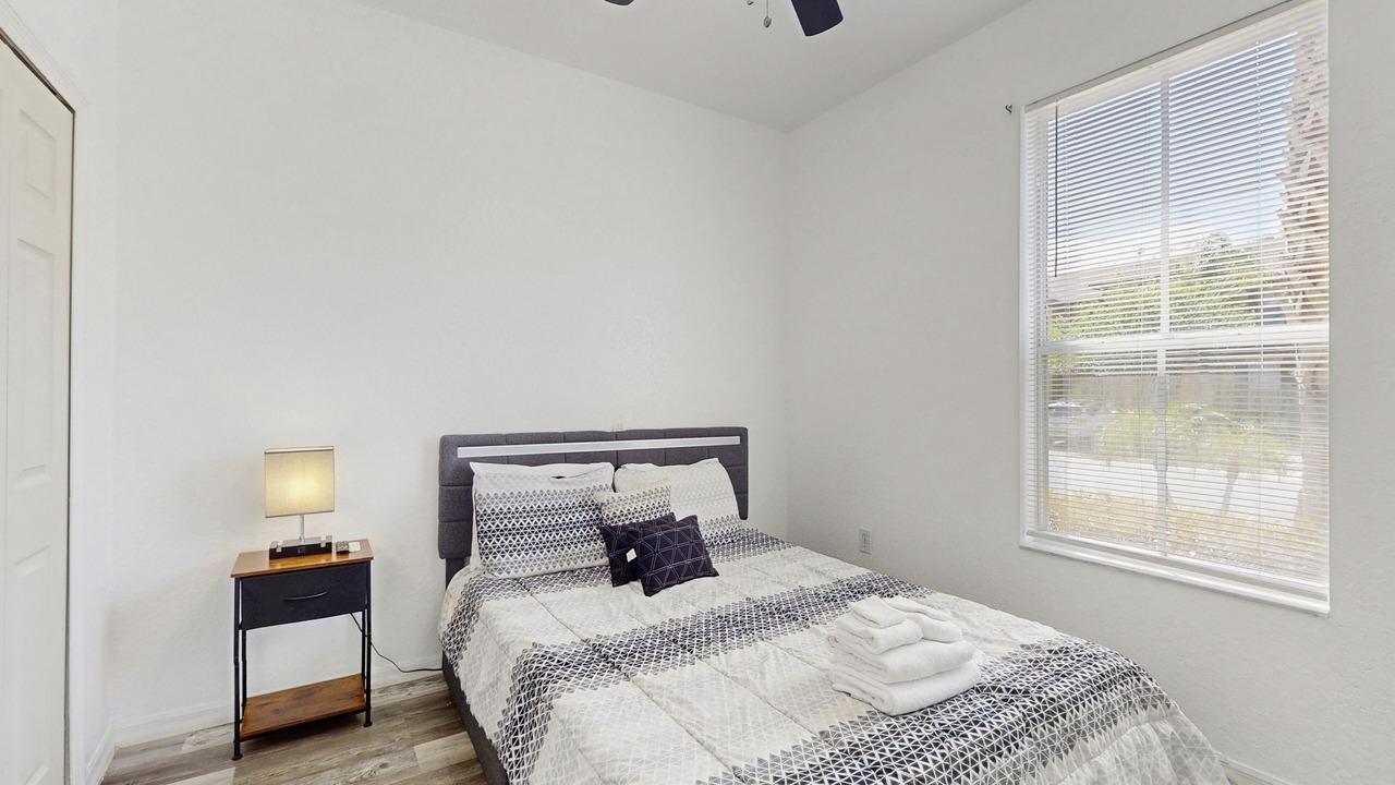 Photo of Bedroom in Regal Palms