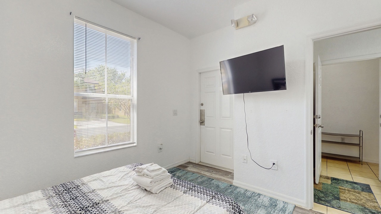 Photo of Bedroom in Regal Palms