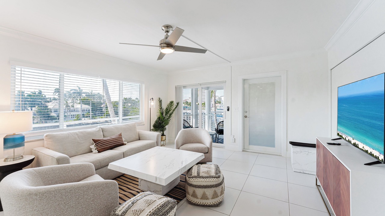 Photo of Livingroom in Boca Raton