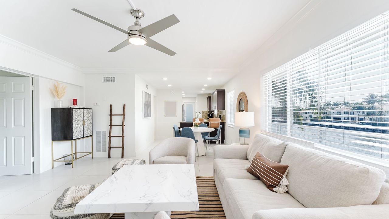 Photo of Livingroom in Boca Raton