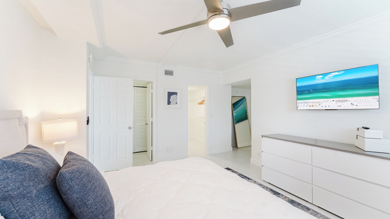 Photo of Bedroom in Boca Raton