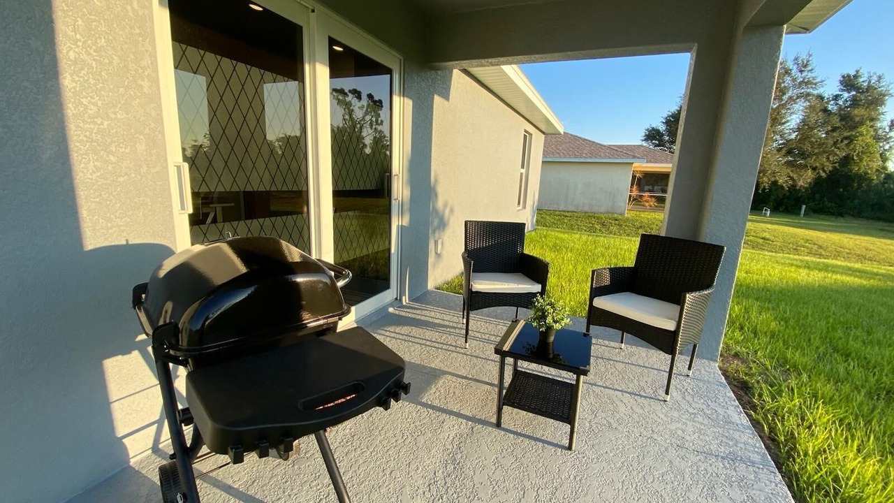 Photo of Patio Balcony in Jacarandas
