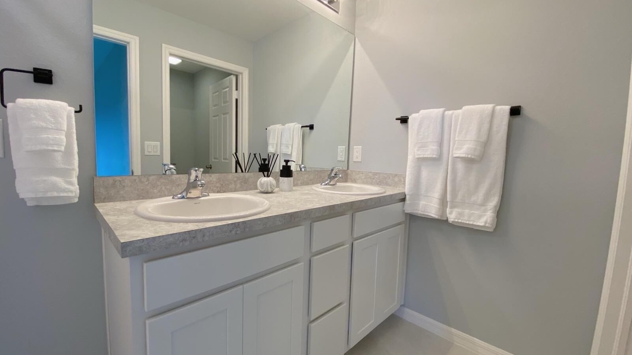 Photo of Bathroom in Jacarandas
