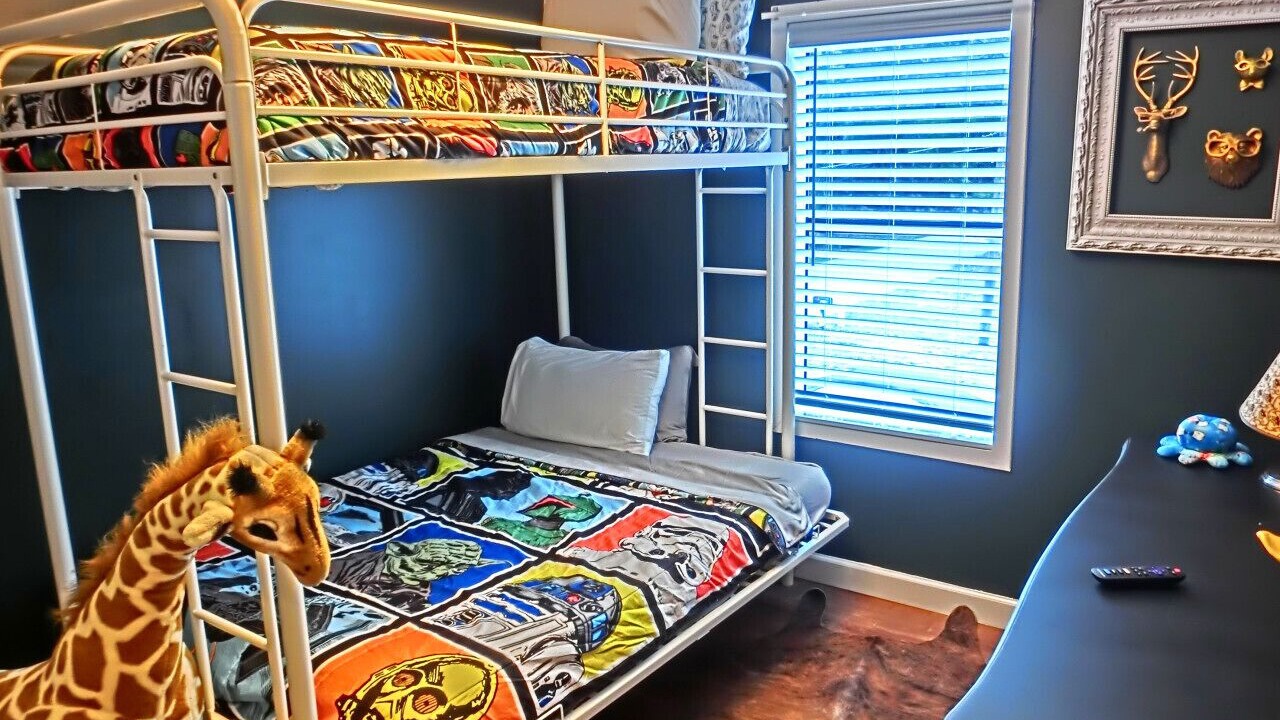 Photo of Bedroom in Weeki Wachee Gardens