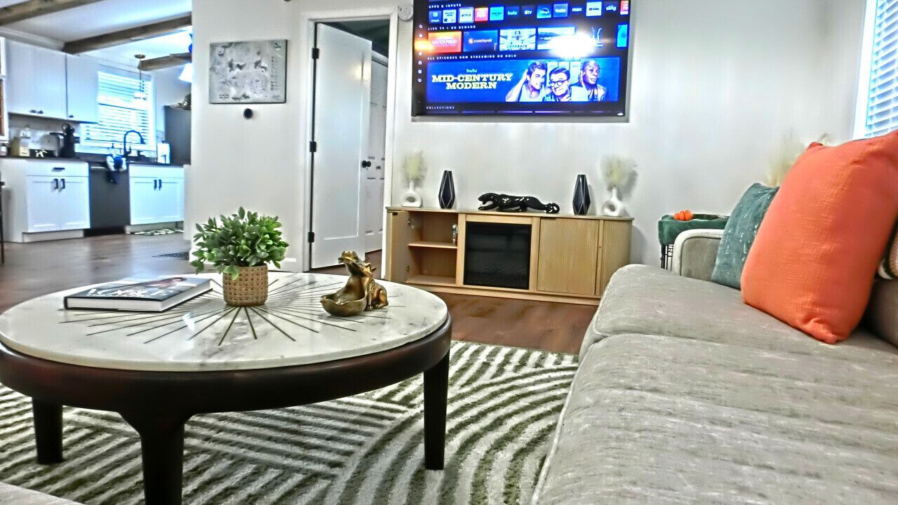 Photo of Bedroom in Weeki Wachee Gardens