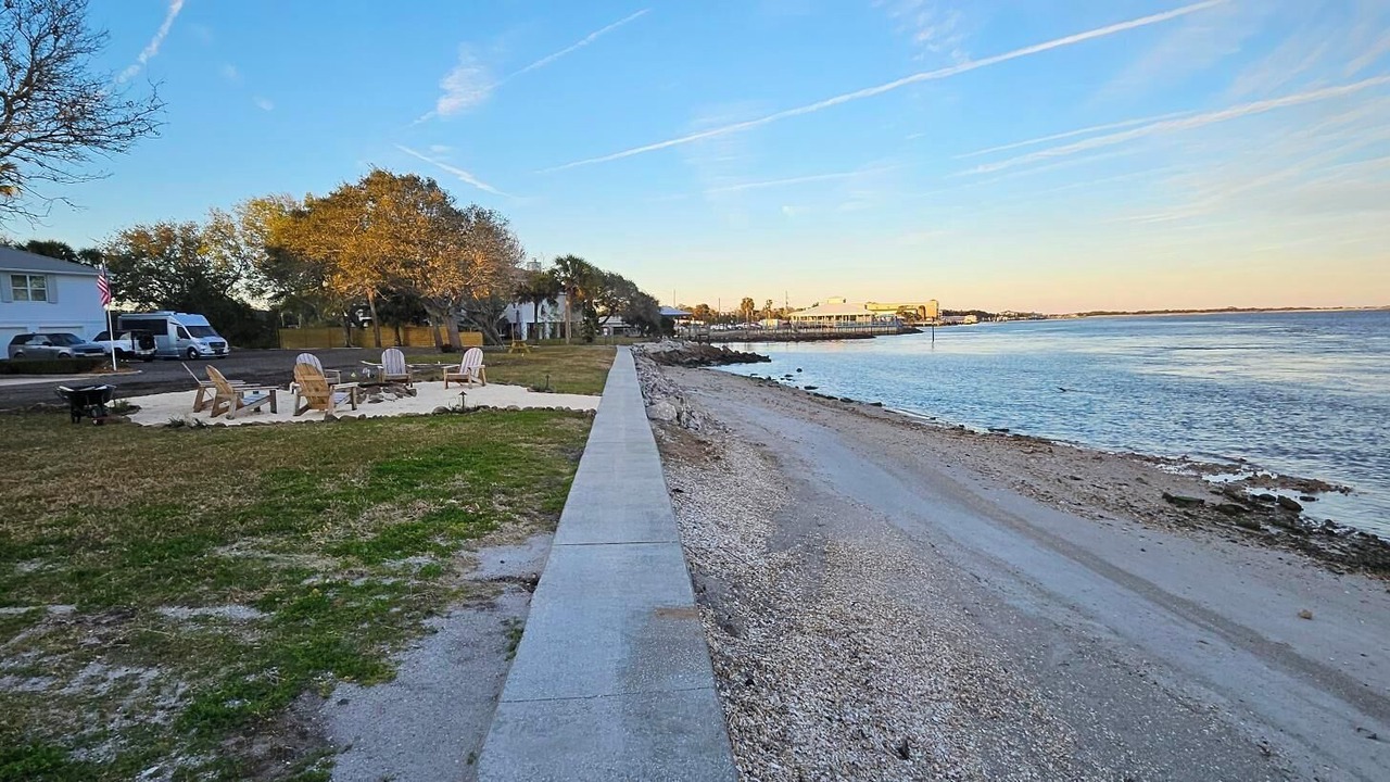 Photo of Others in Fort George Island