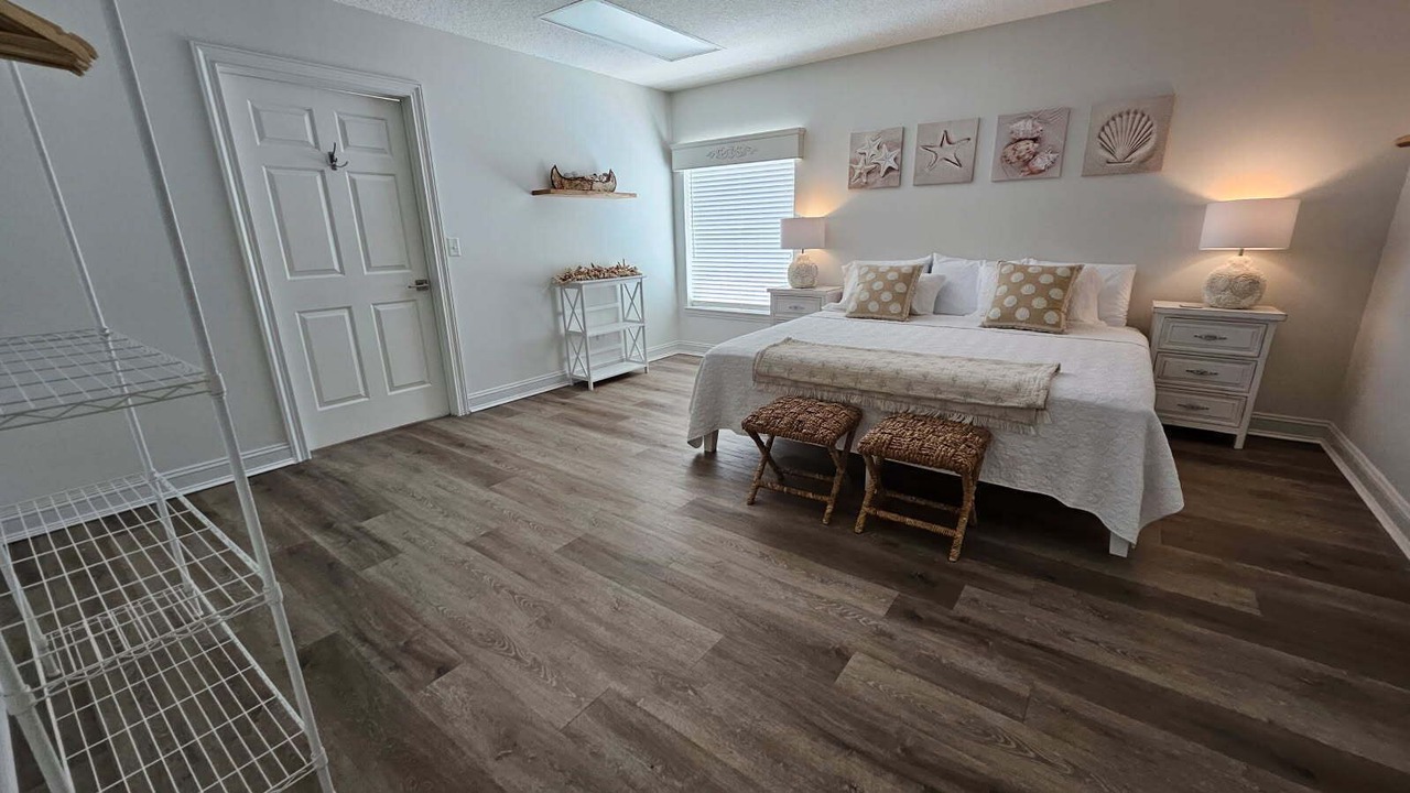 Photo of Bedroom in Fort George Island
