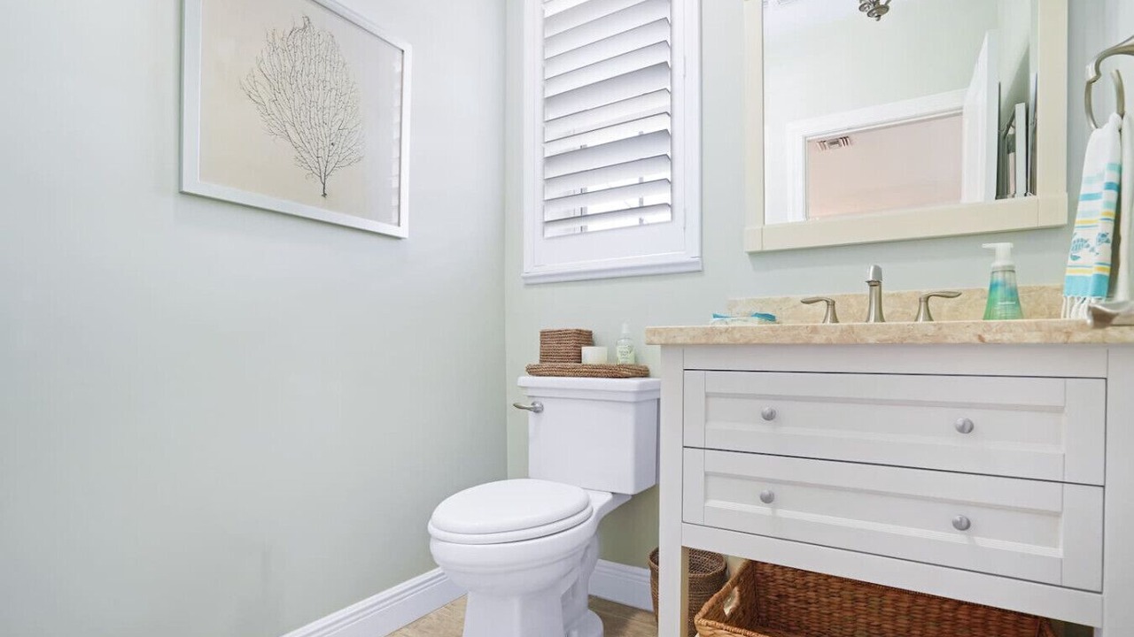 Photo of Bathroom in Juno Beach