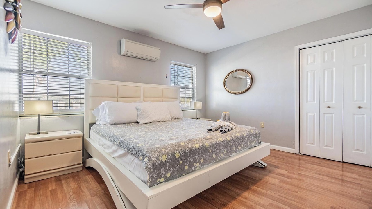 Photo of Bedroom in Coquina Key