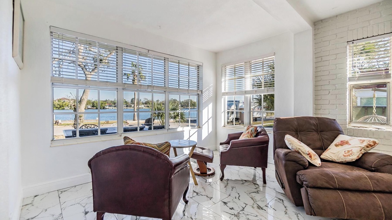 Photo of Livingroom in Coquina Key