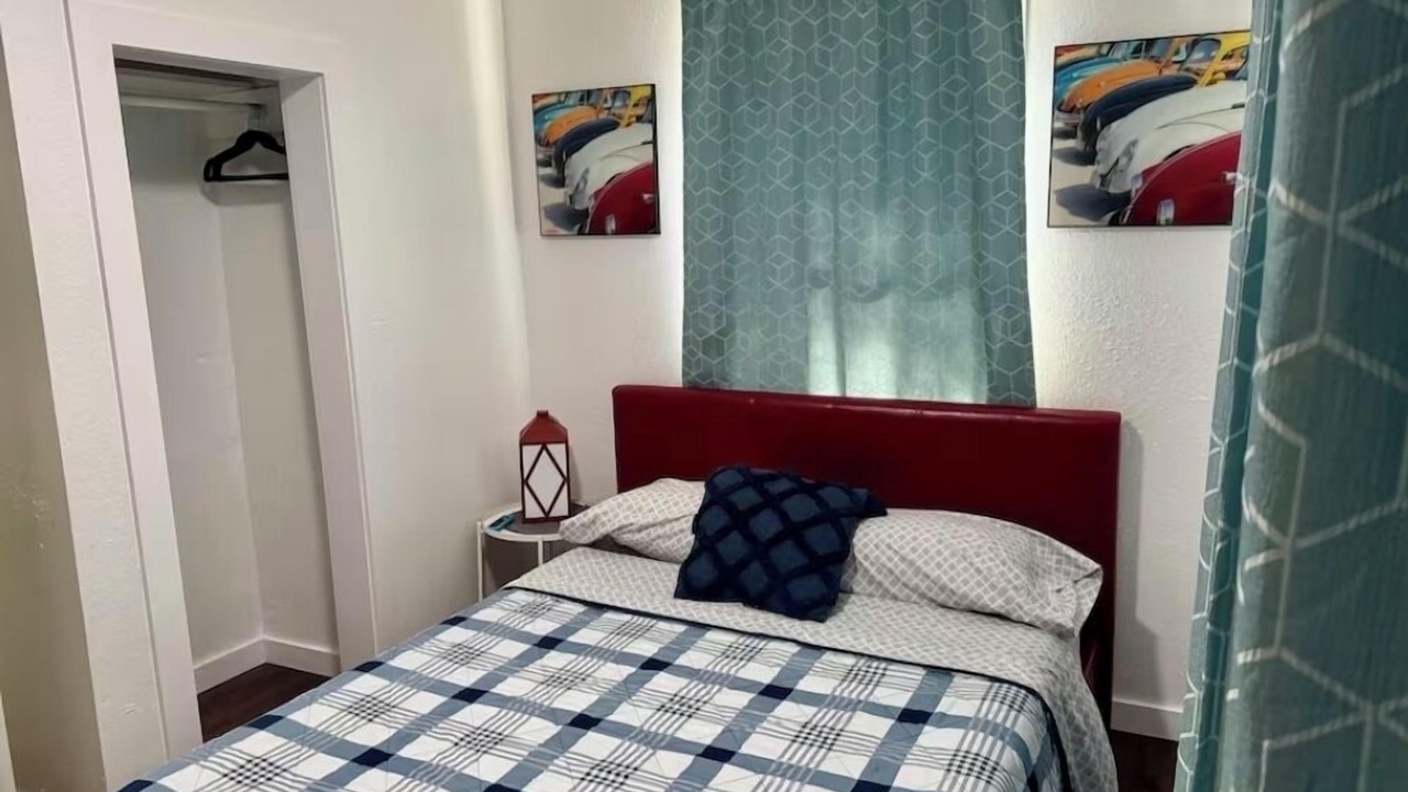 Photo of Bedroom in Northside