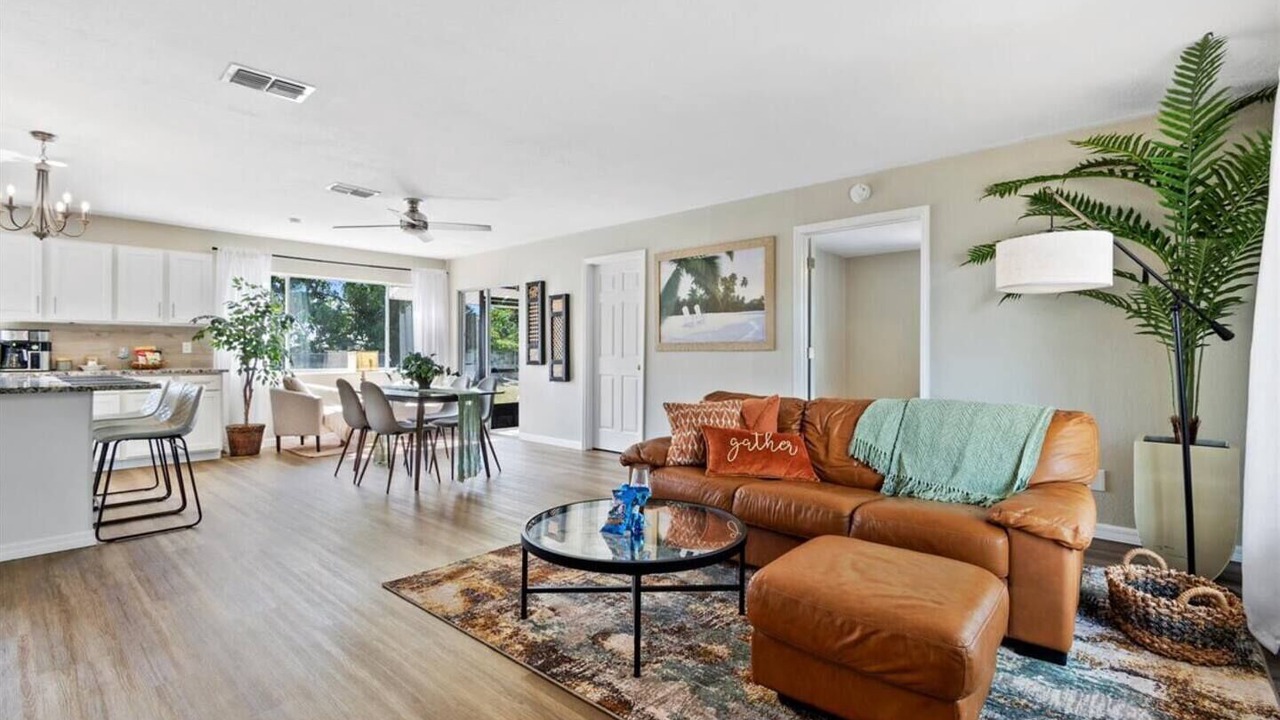 Photo of Livingroom in Port Saint Lucie