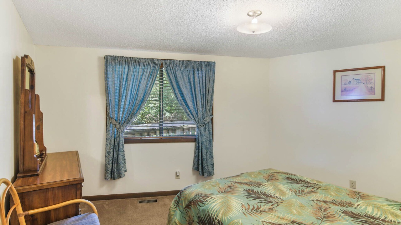 Photo of Bedroom in Ellijay