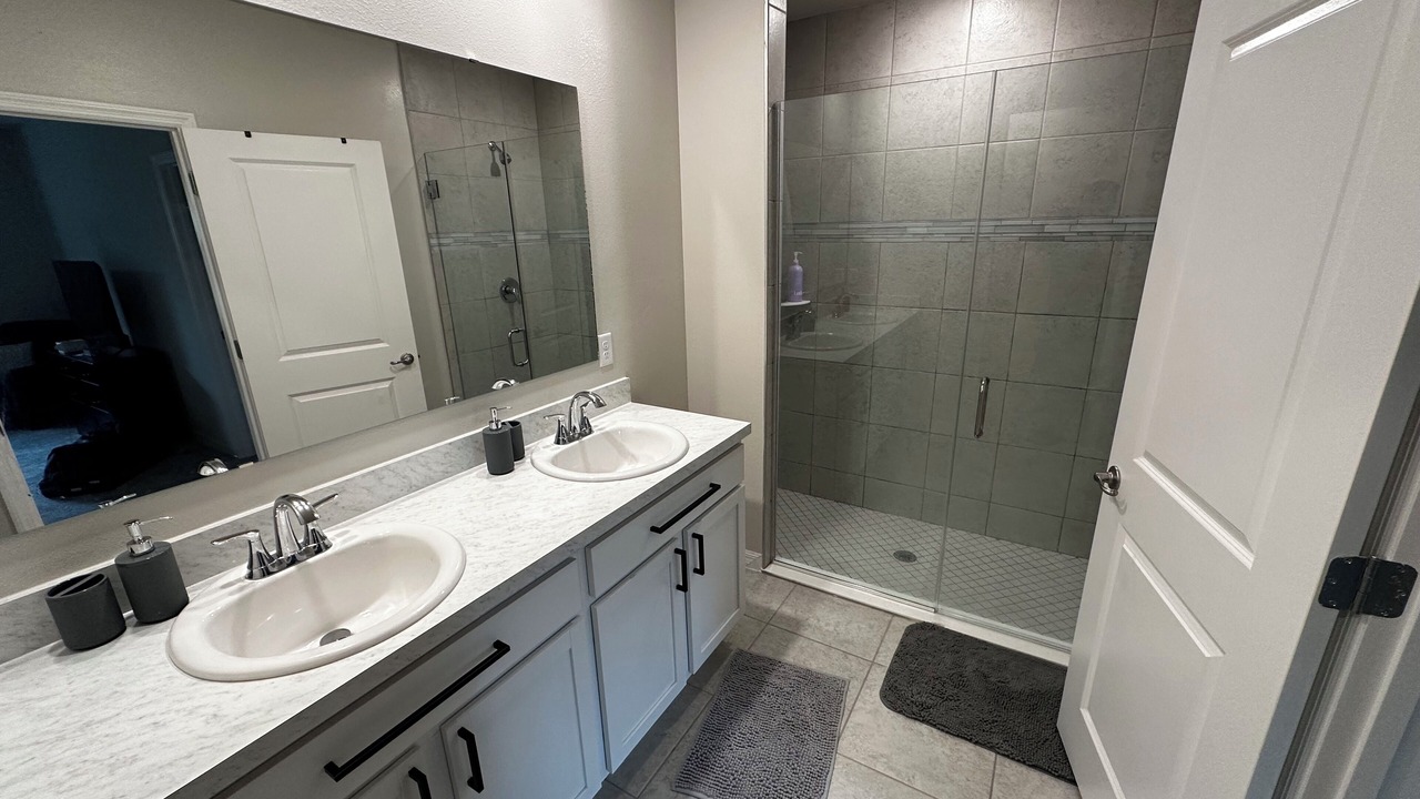 Photo of Bathroom in Port Malabar
