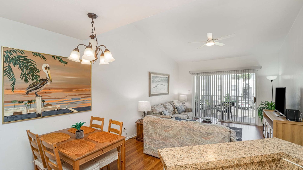 Photo of Livingroom in Ocean Side Village