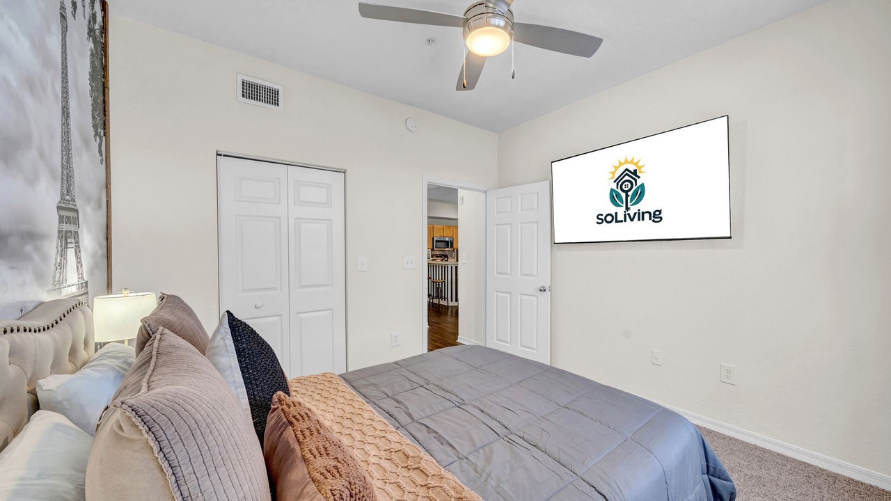 Photo of Bedroom in Westchase