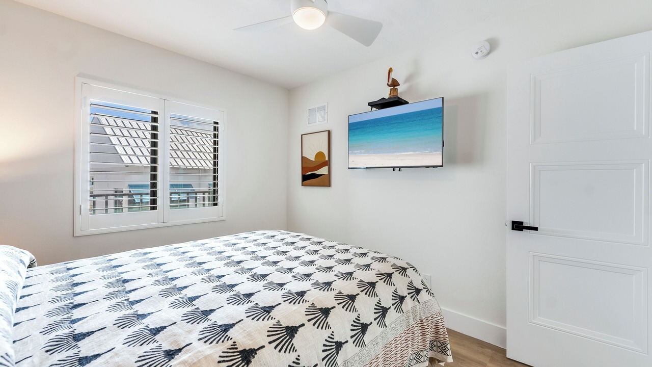 Photo of Bedroom in Mid Island