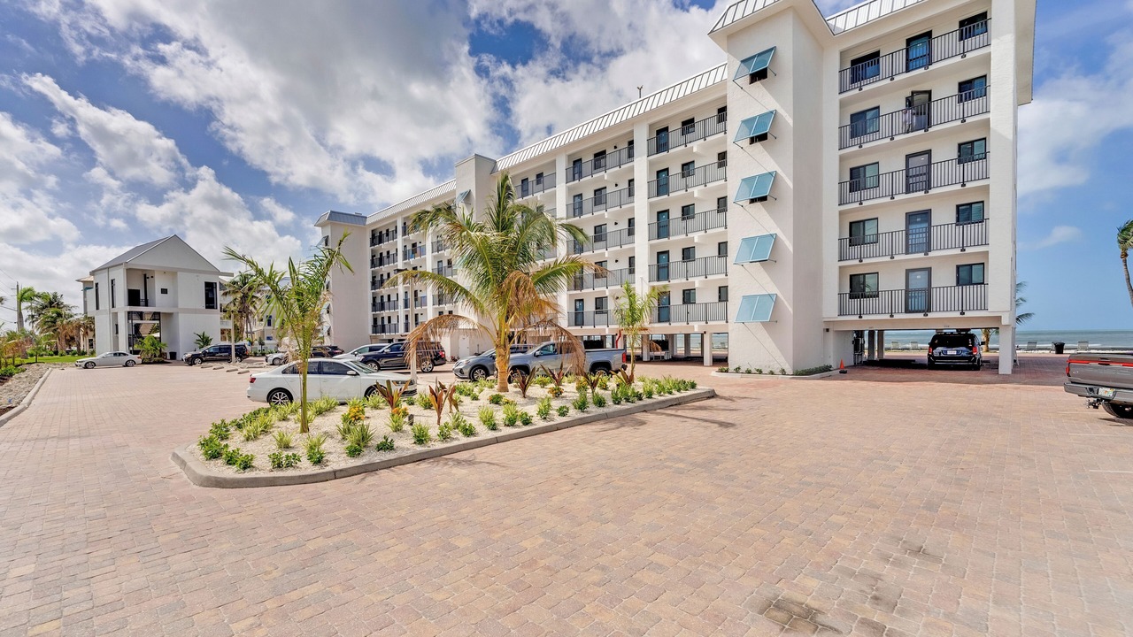 Photo of Outdoor in Mid Island