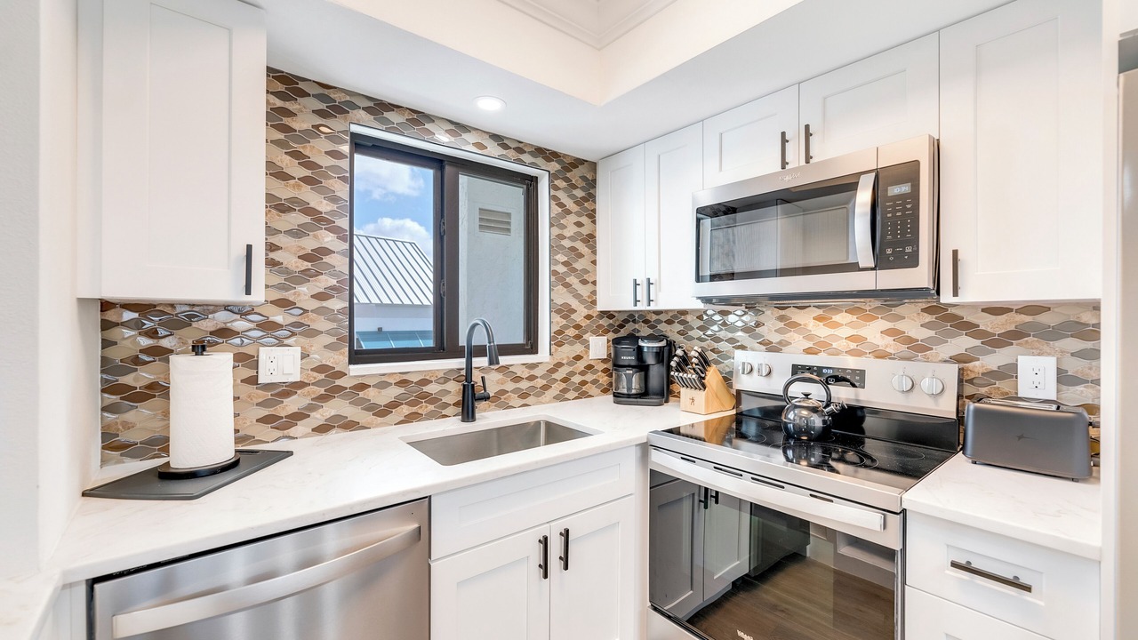 Photo of Kitchen in Mid Island