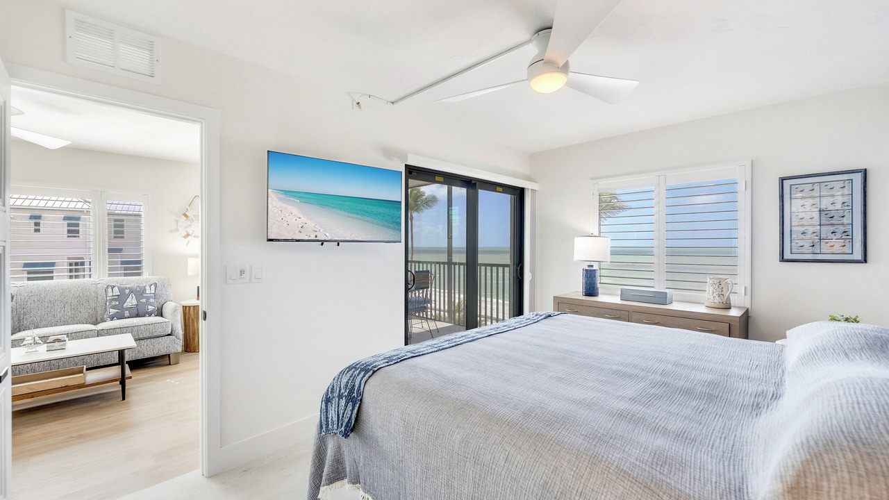 Photo of Bedroom in Mid Island
