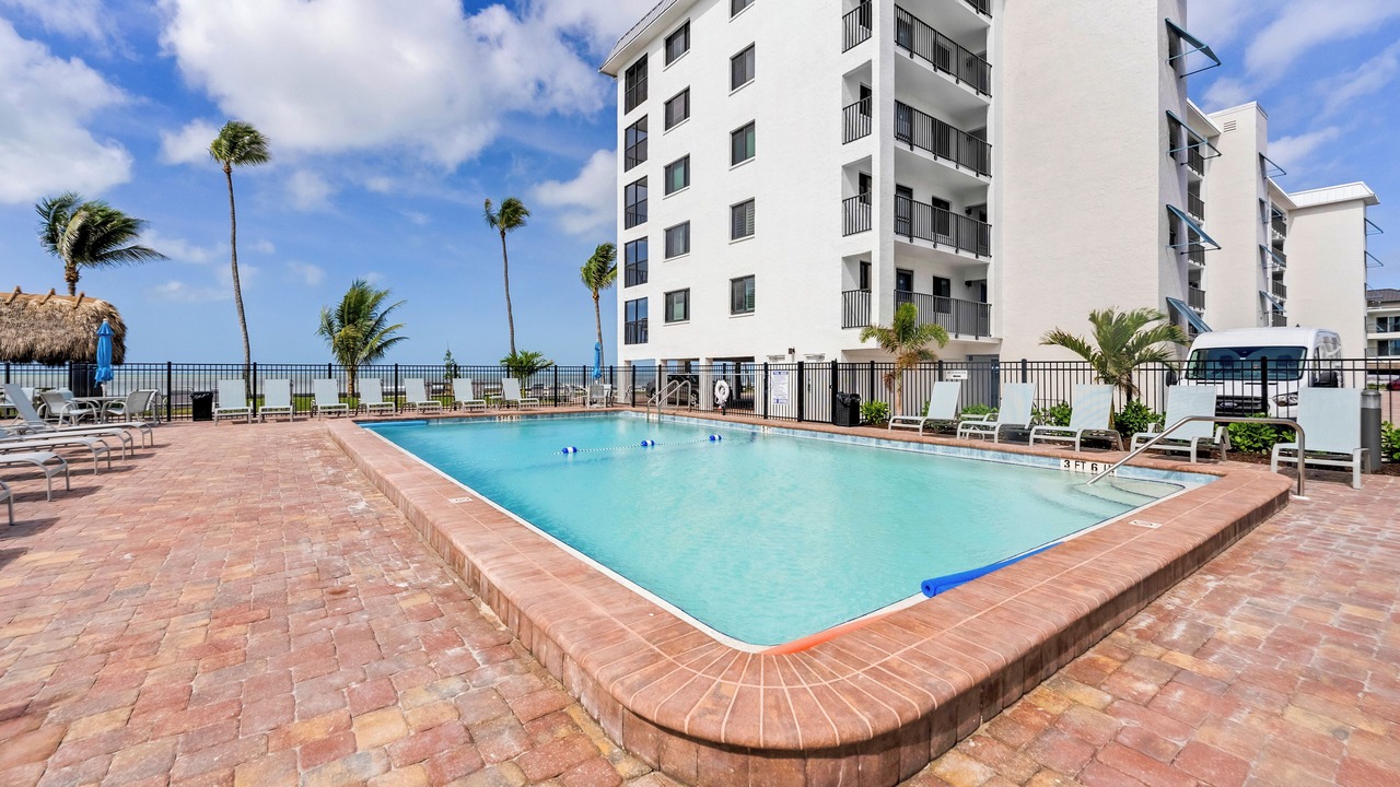 Photo of Outdoor in Mid Island
