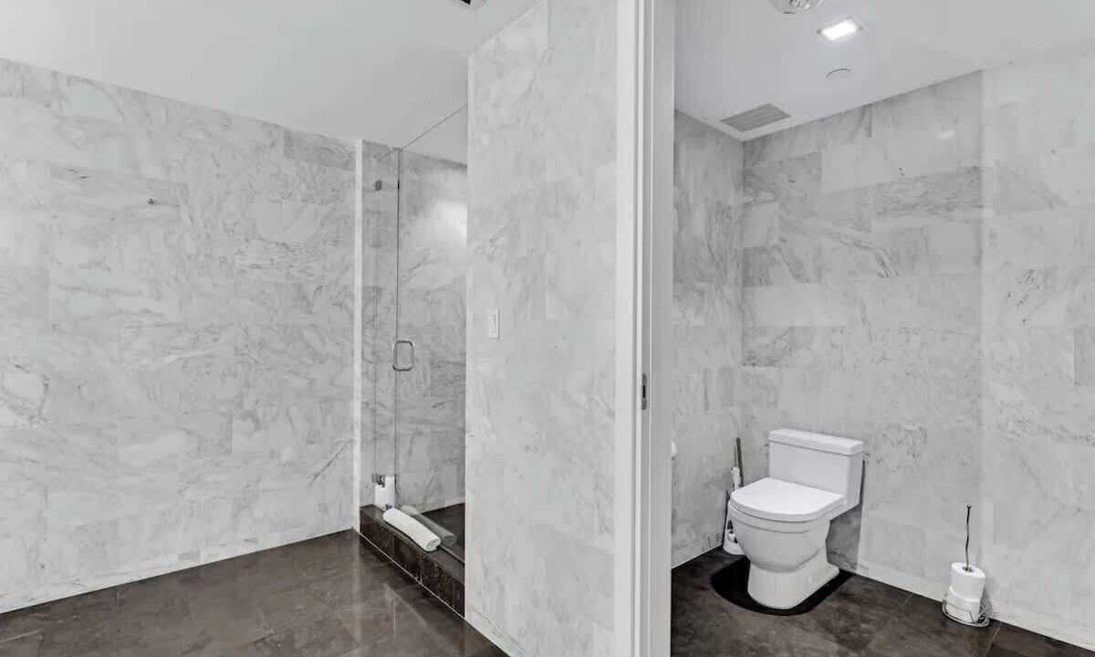 Photo of Bathroom in City Center