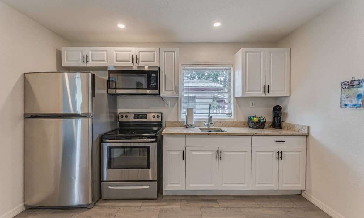 Photo of Kitchen in Chassahowitzka
