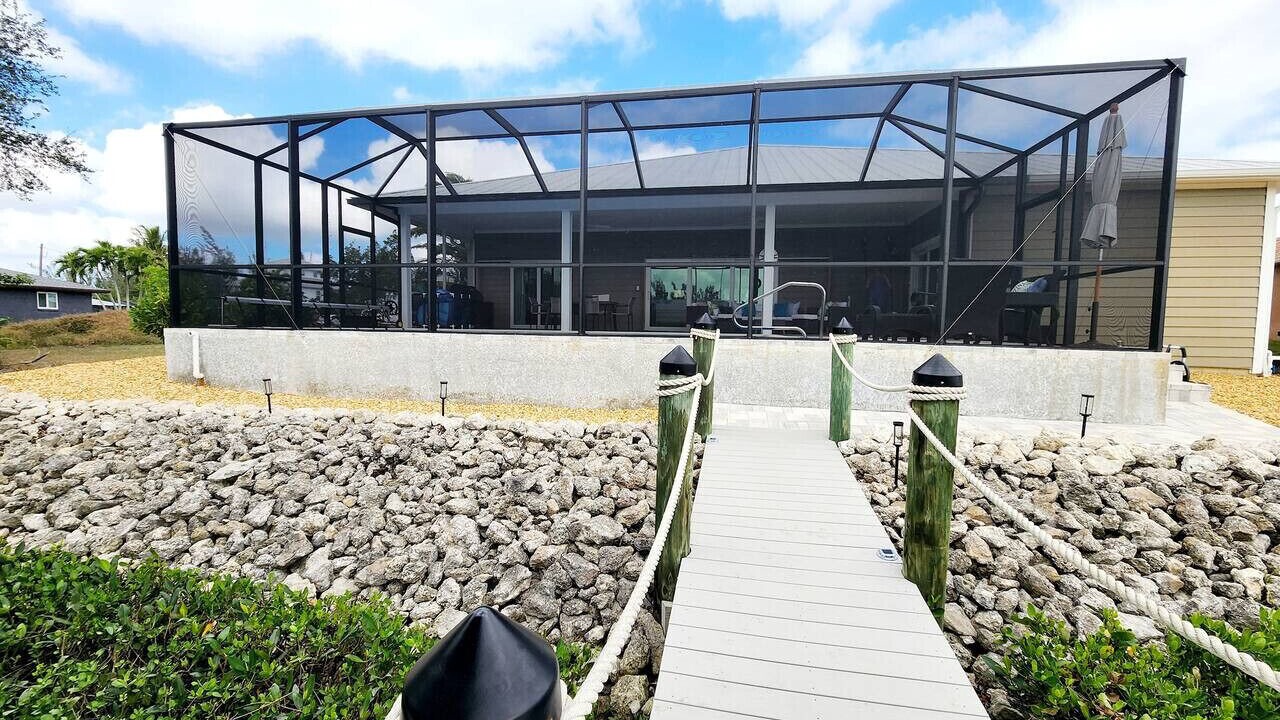 Photo of Patio Balcony in Pine Island Center
