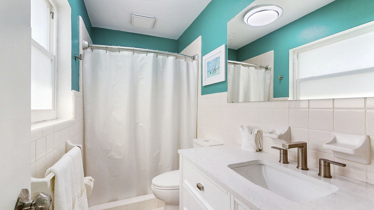Photo of Bathroom in Lochmoor Waterway Estates