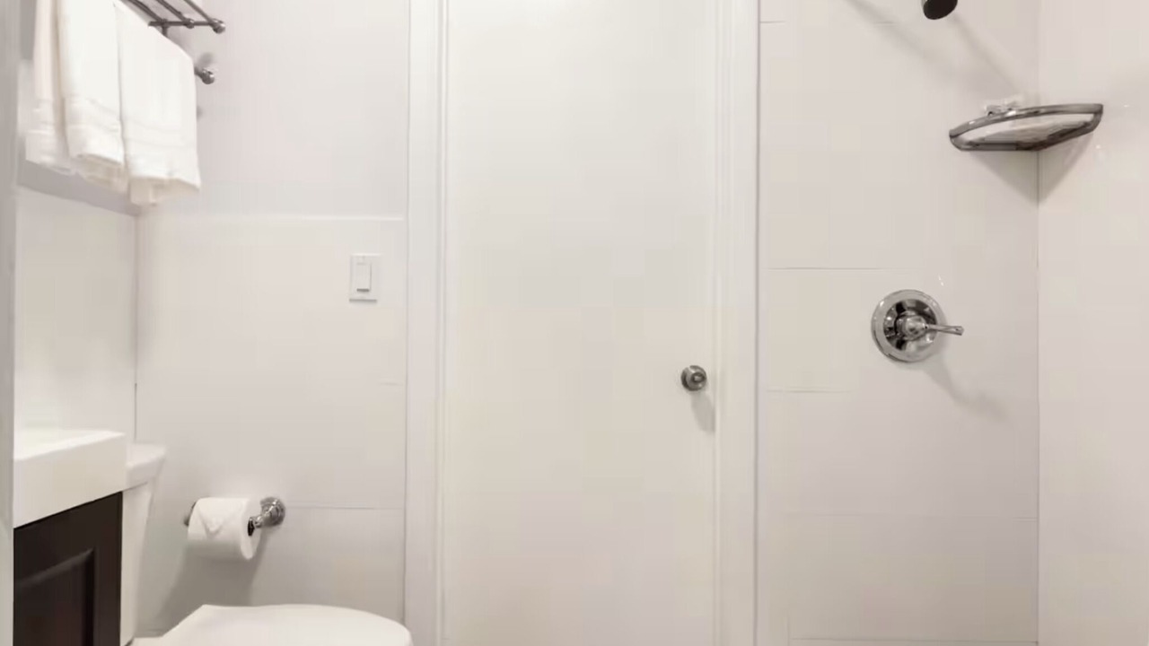 Photo of Bathroom in Survey Creek