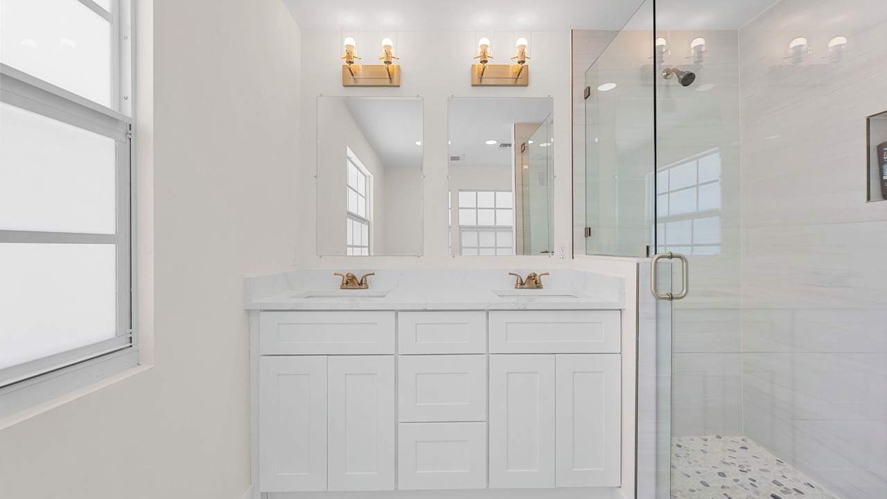 Photo of Bathroom in Old Northwood