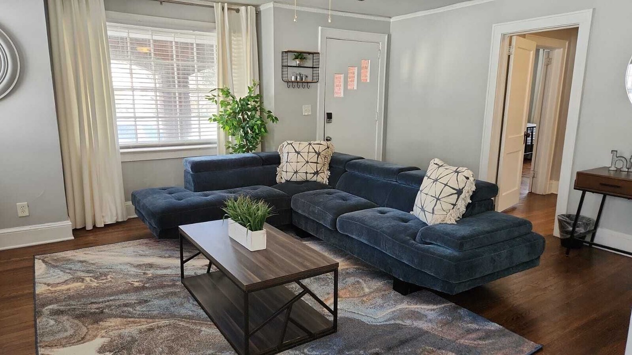 Photo of Livingroom in Judson