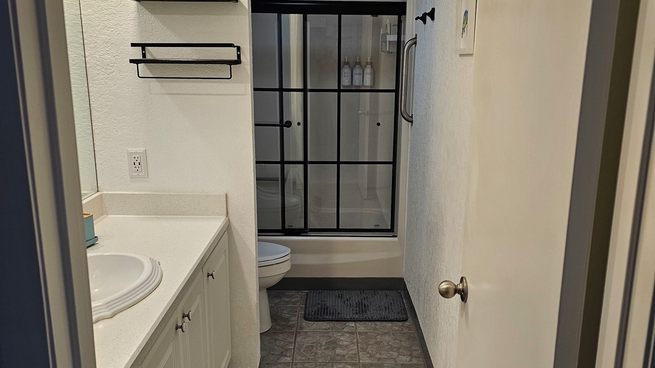 Photo of Bathroom in Jupiter Plantation