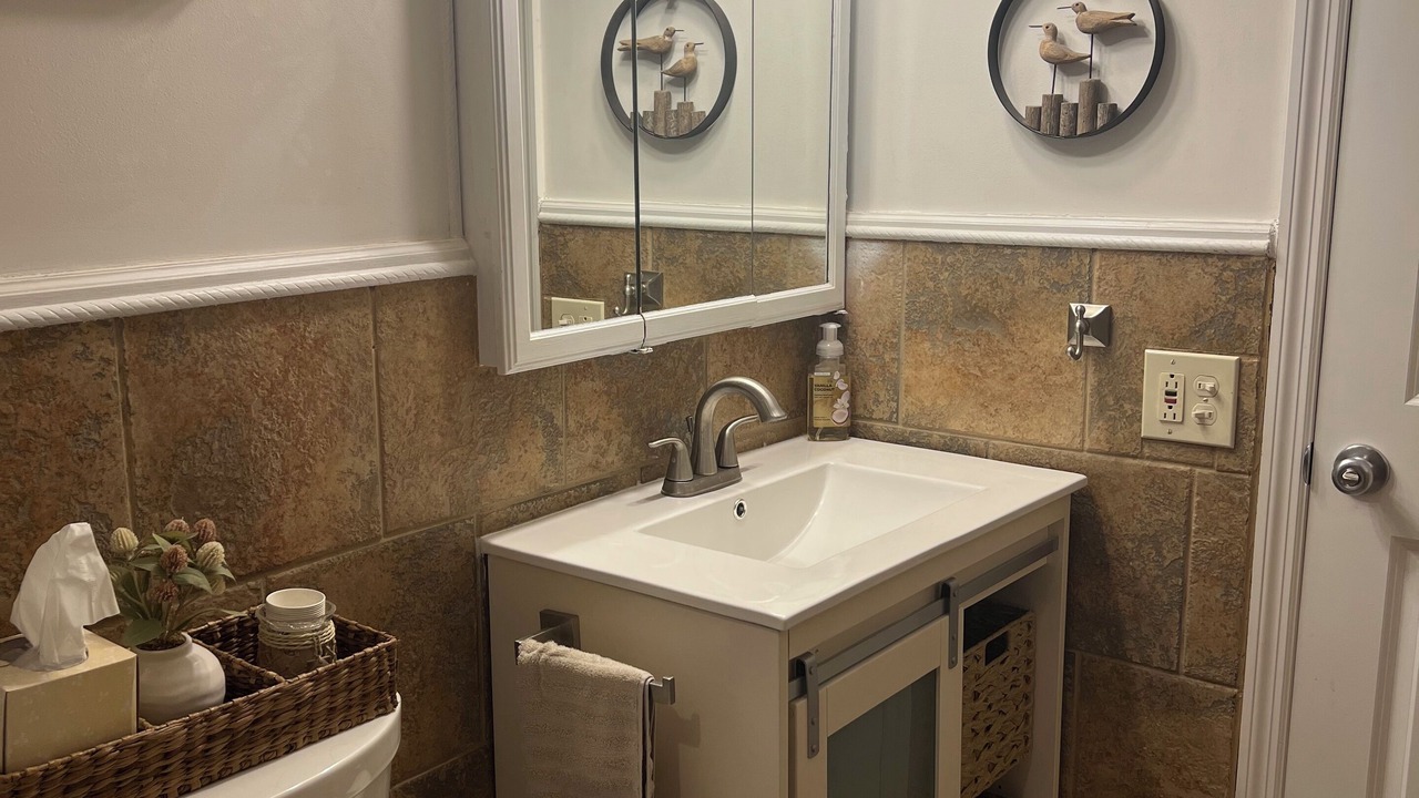 Photo of Bathroom in Port Canaveral