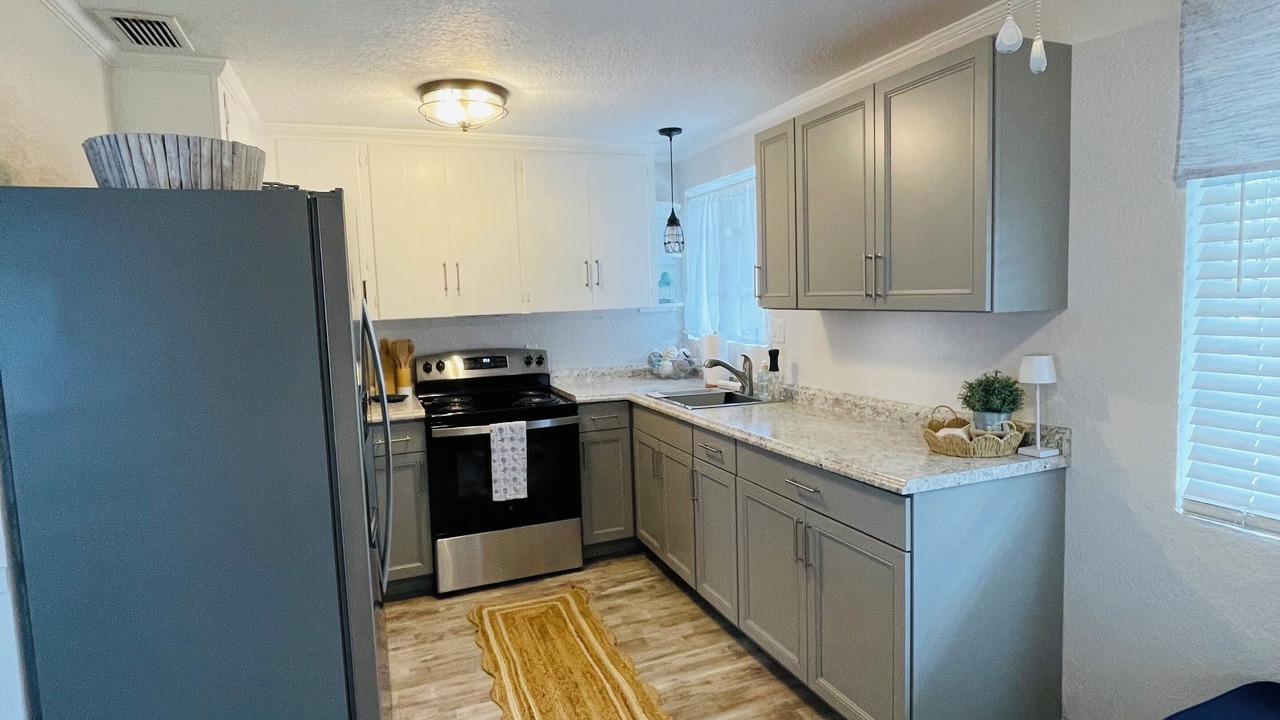 Photo of Kitchen in Longbeach Village