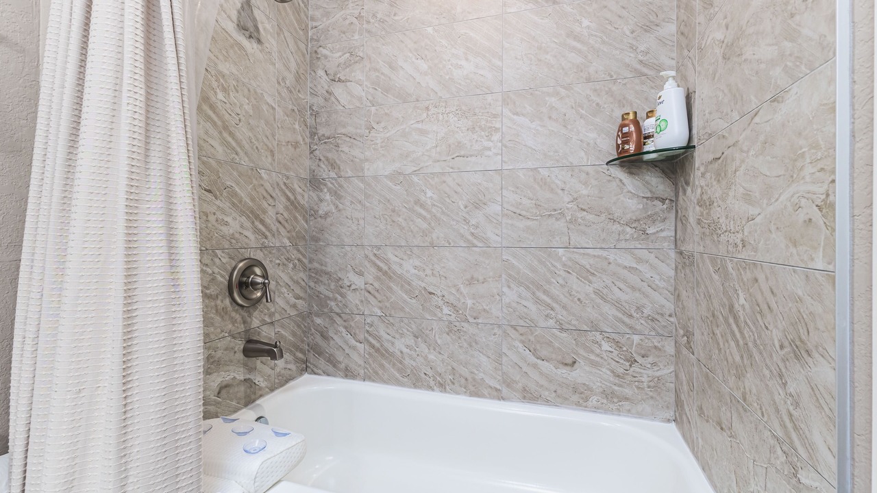 Photo of Bathroom in Lakeland